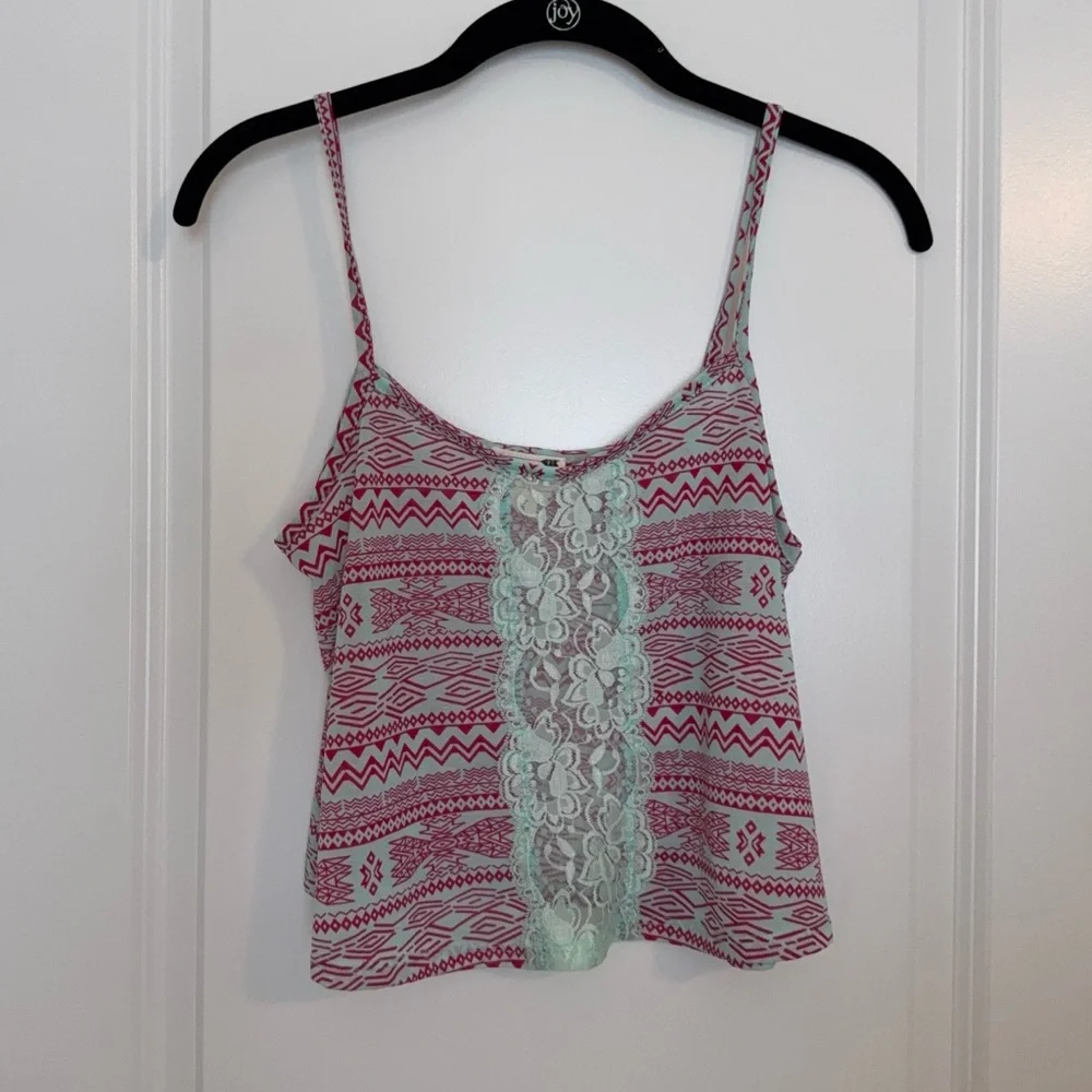 Geometric Lace Accent Camisole Magenta- Pink & Mint light blue crop top tank top - Picture 1 of 8